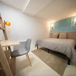 Charming Aparment In Paris 5Th - 4 Beds For 6 Guests