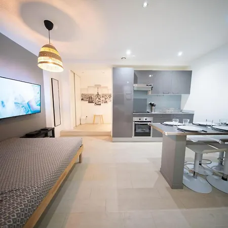 Charming Aparment In 5th - 4 Beds For 6 Guests * Parigi